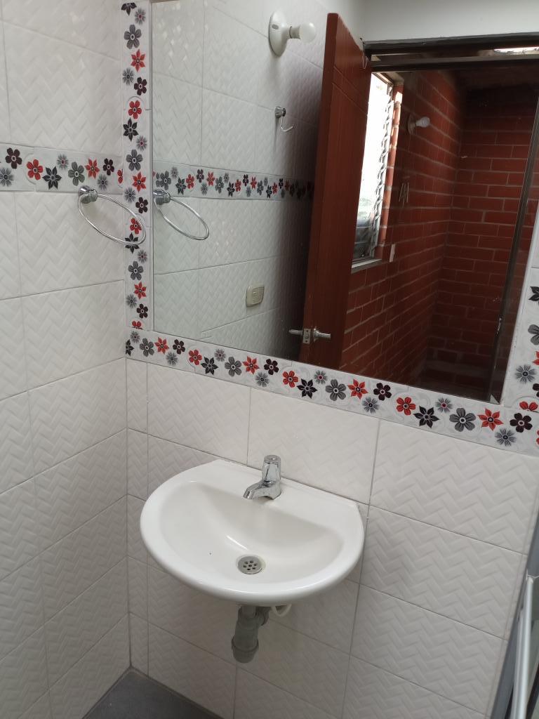 Casa En Arriendo - Parque Residencial El Bosque, Cali