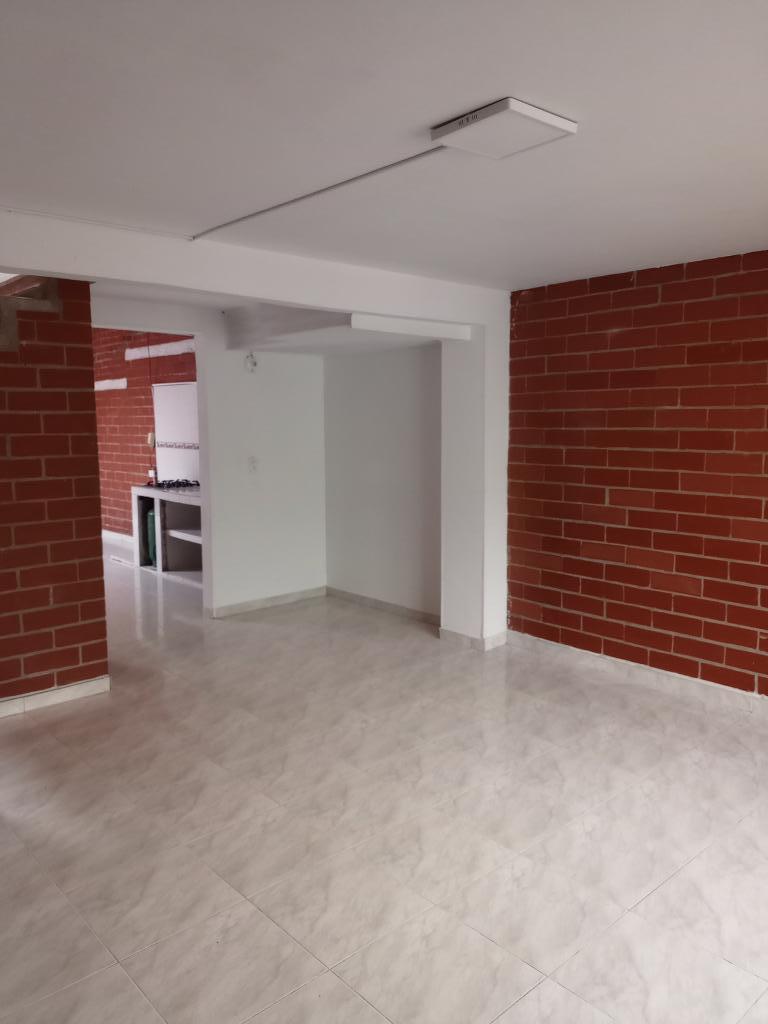 Casa En Arriendo - Parque Residencial El Bosque, Cali
