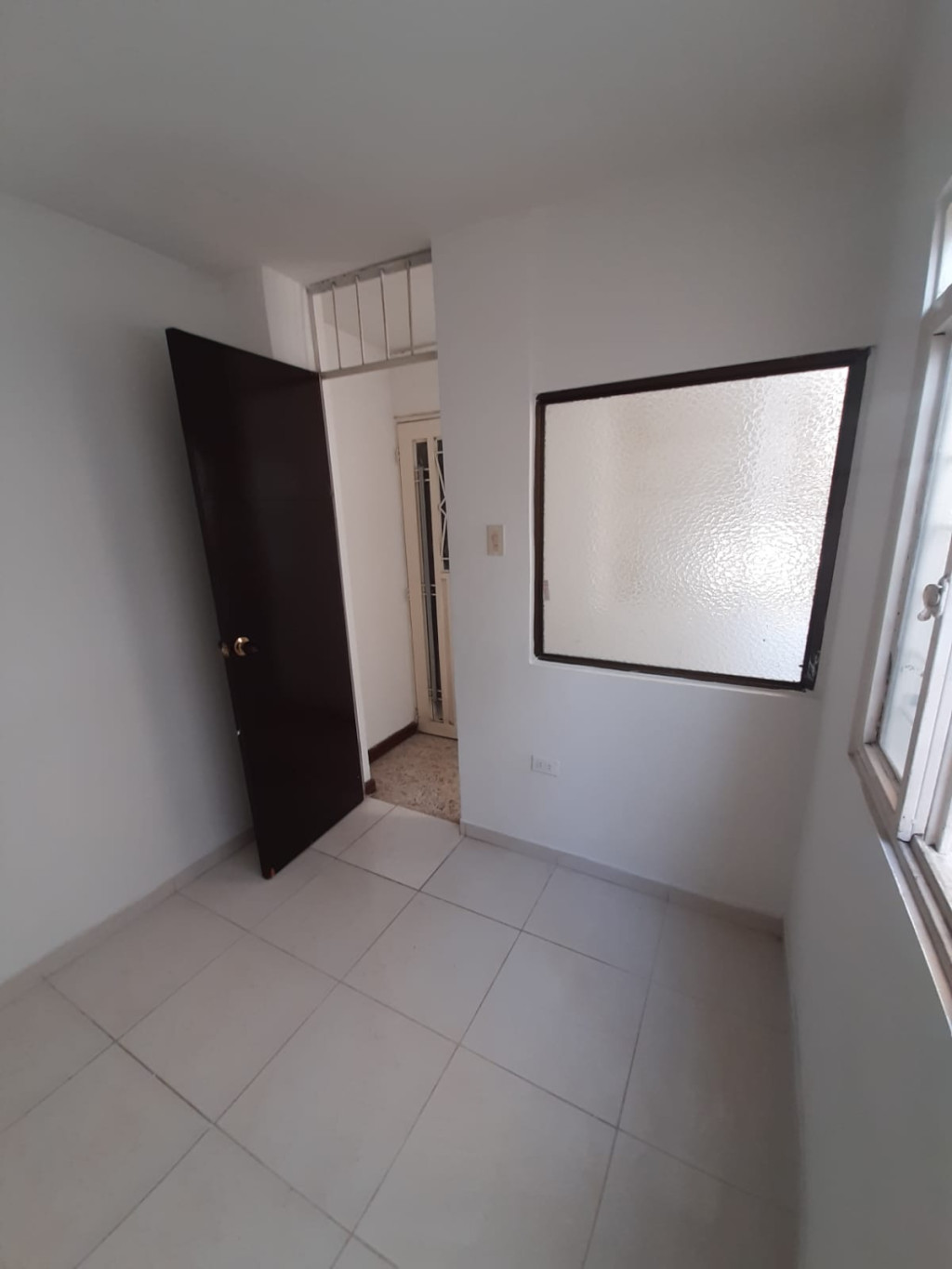 Apartamento En Arriendo - La Esmeralda, Cali