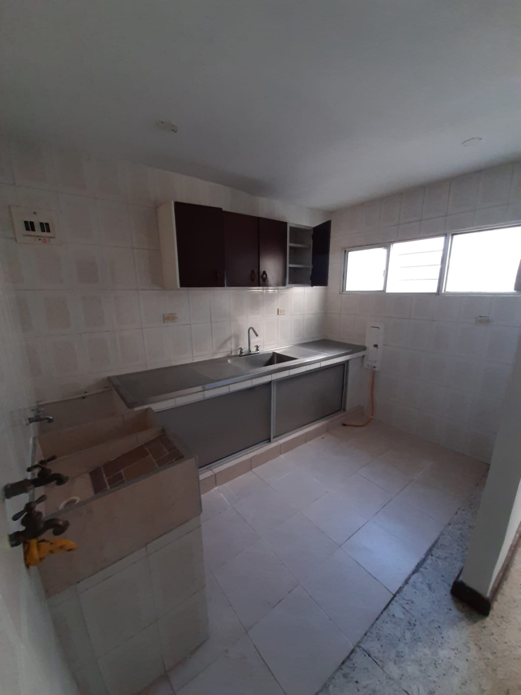 Apartamento En Arriendo - La Esmeralda, Cali