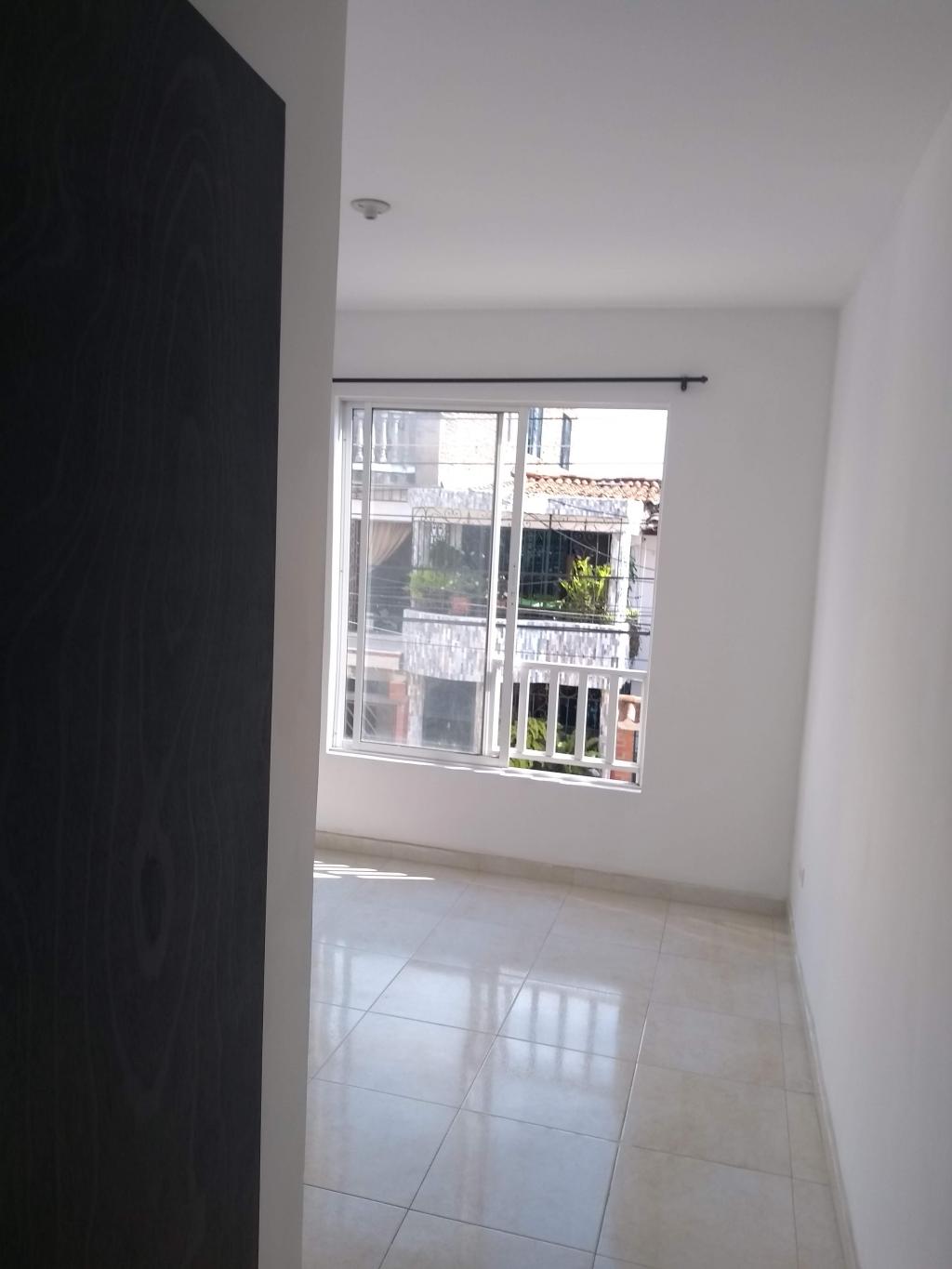 Apartamento En Arriendo - Brisas De Los Alamos, Cali