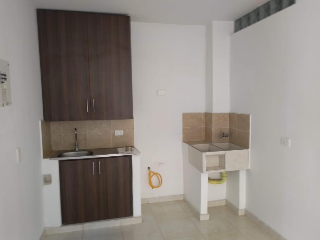 Apartamento En Arriendo - Brisas De Los Alamos, Cali