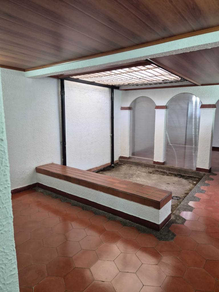 Casa En Arriendo - El Lido, Cali