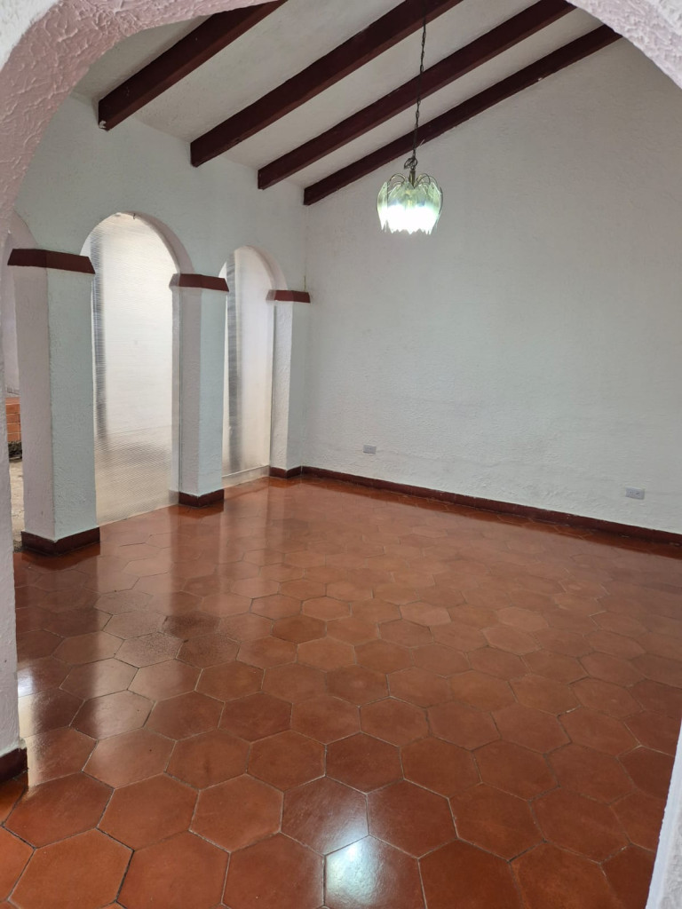 Casa En Arriendo - El Lido, Cali