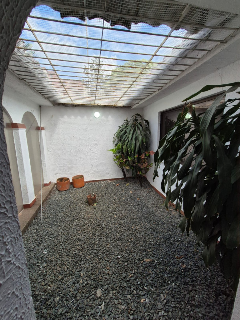 Casa En Arriendo - El Lido, Cali