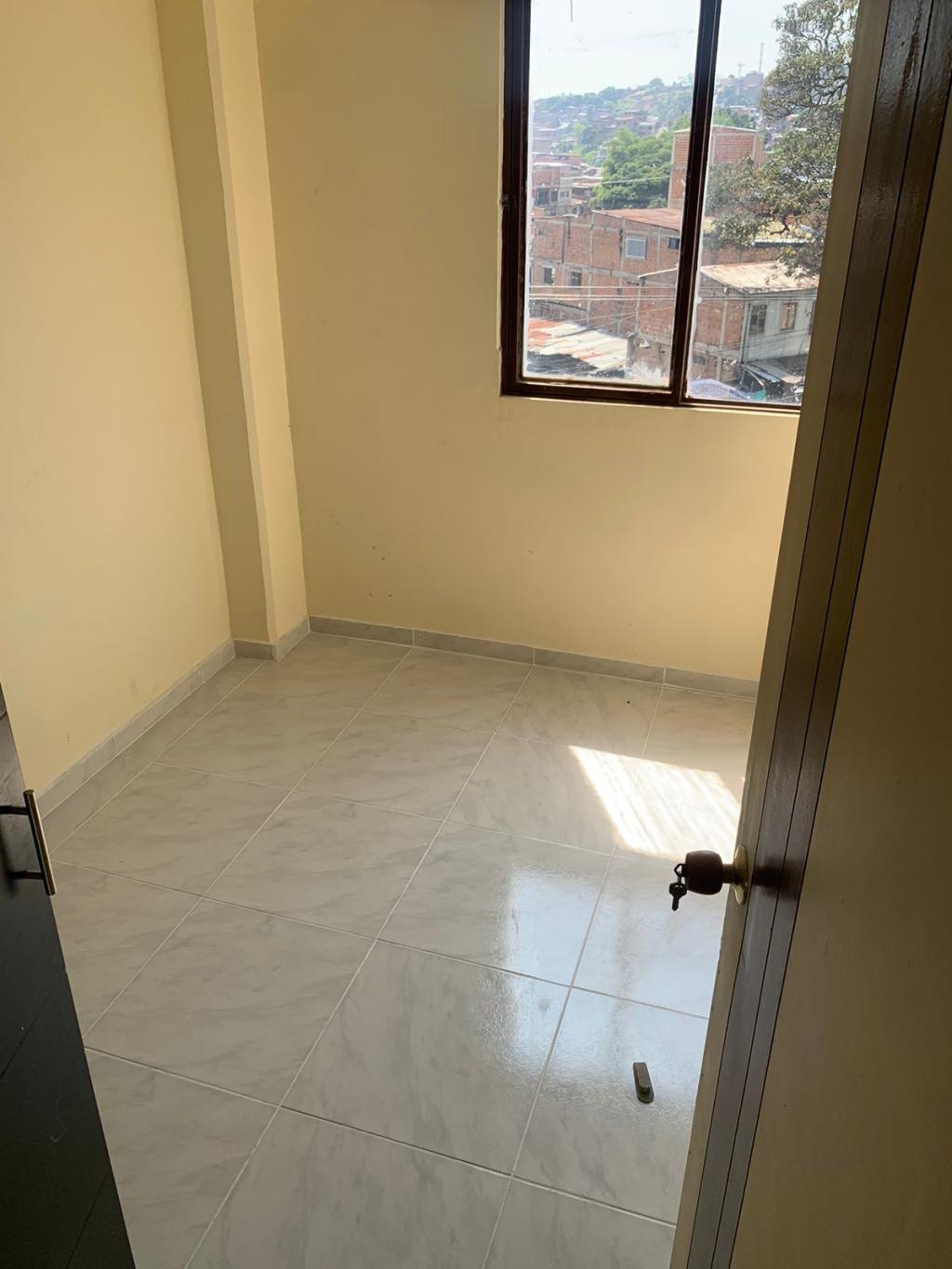 Apartamento En Arriendo - El Refugio, Cali