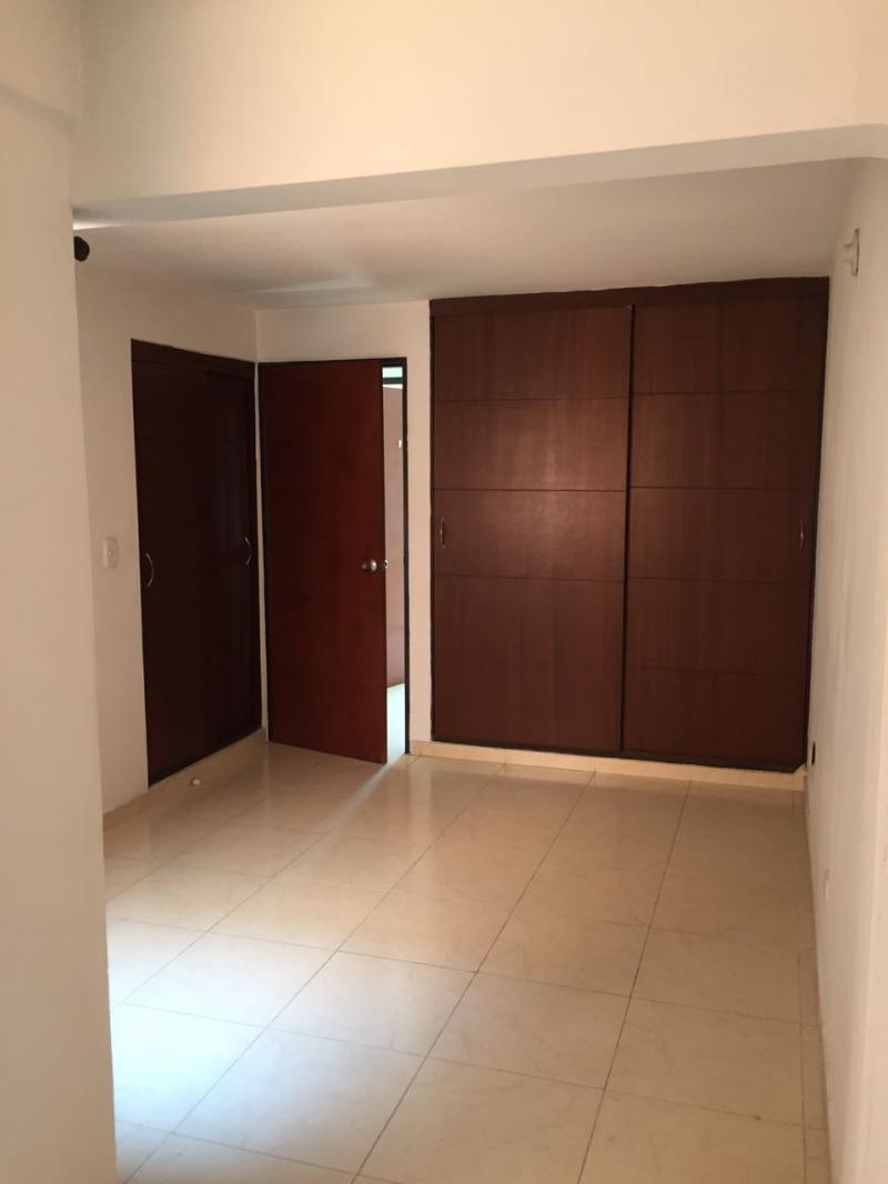 Apartamento En Arriendo - El Refugio, Cali