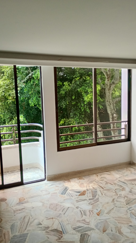 Apartamento En Arriendo - El Ingenio, Cali