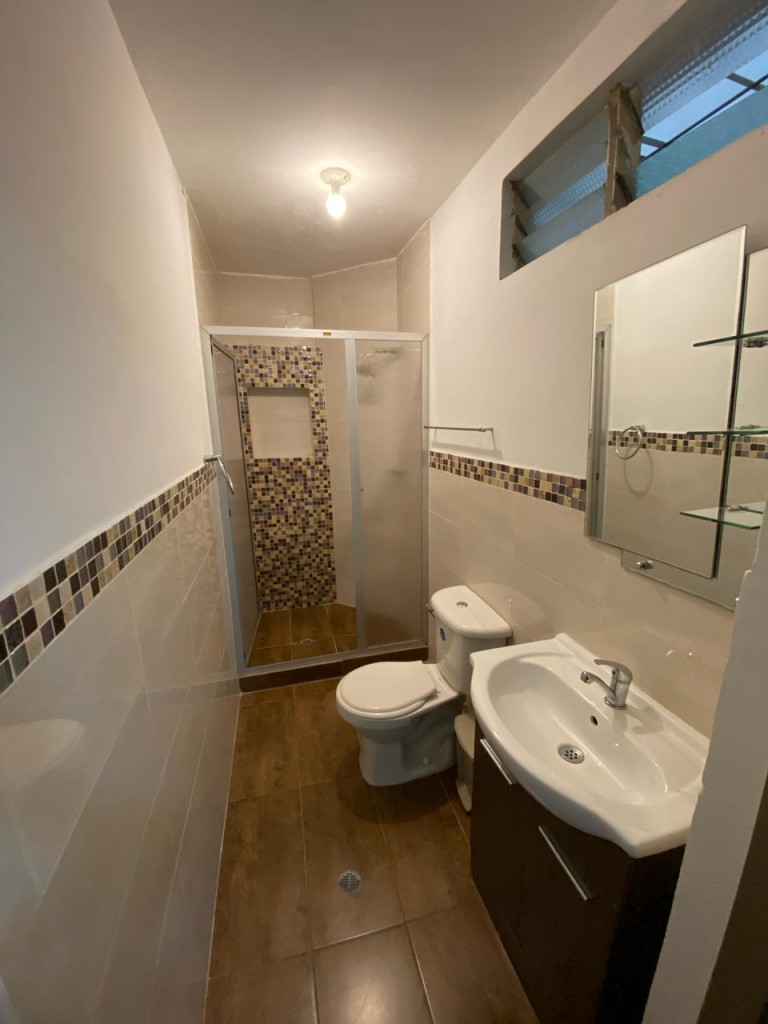 Apartaestudio En Arriendo - Urbanización La Flora, Cali