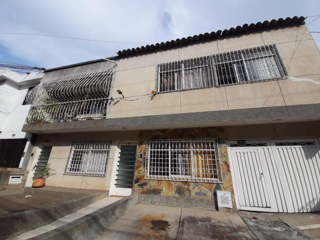 Apartaestudio En Arriendo - Urbanización La Flora, Cali