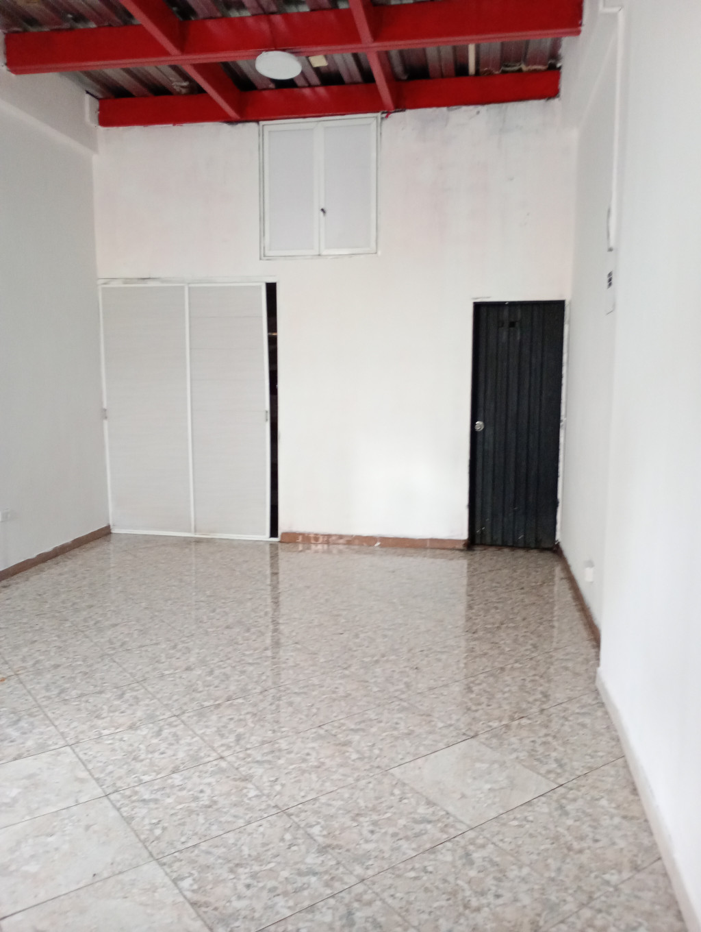 Local En Arriendo - El Jardín, Cali