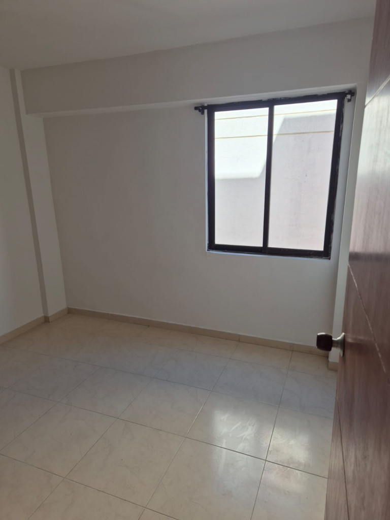 Apartamento En Venta - El Refugio, Cali