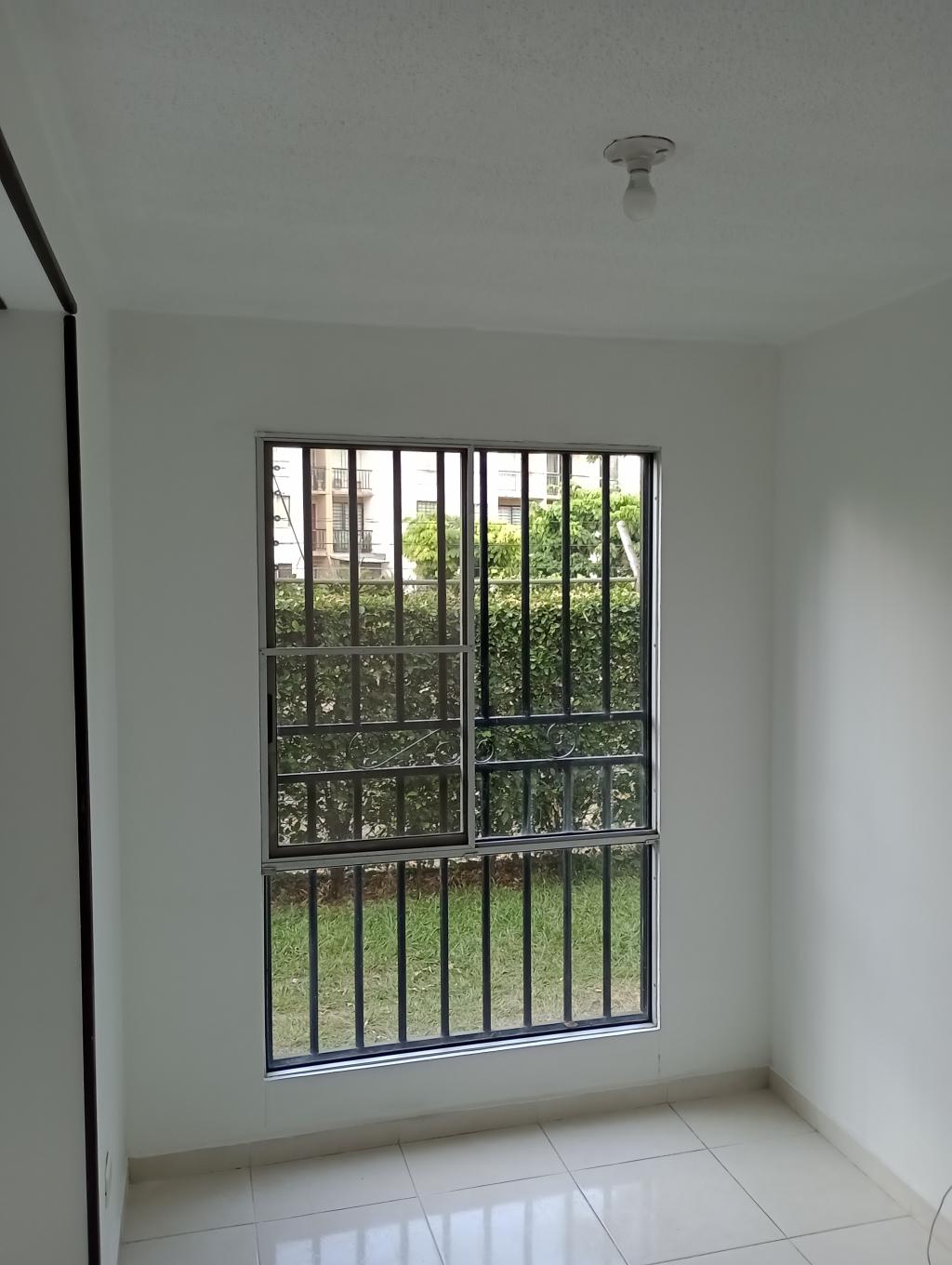 Apartamento En Arriendo - Brisas De Los Alamos, Cali