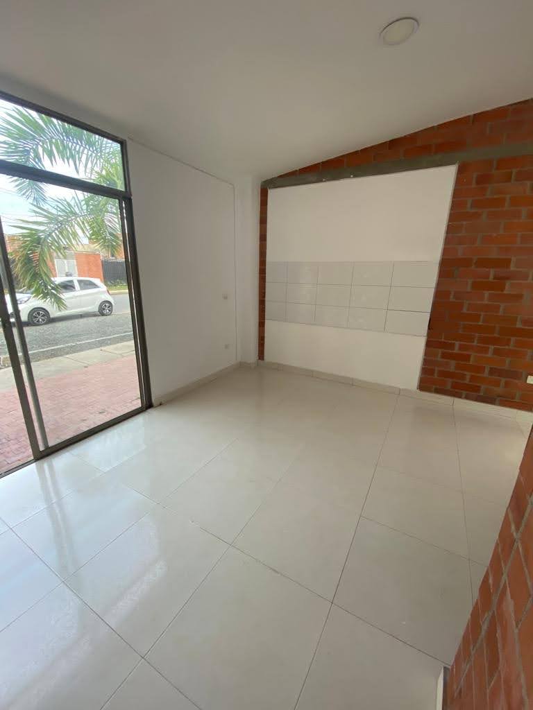 Local En Arriendo - Torres Parques De Castilla, Jamundí