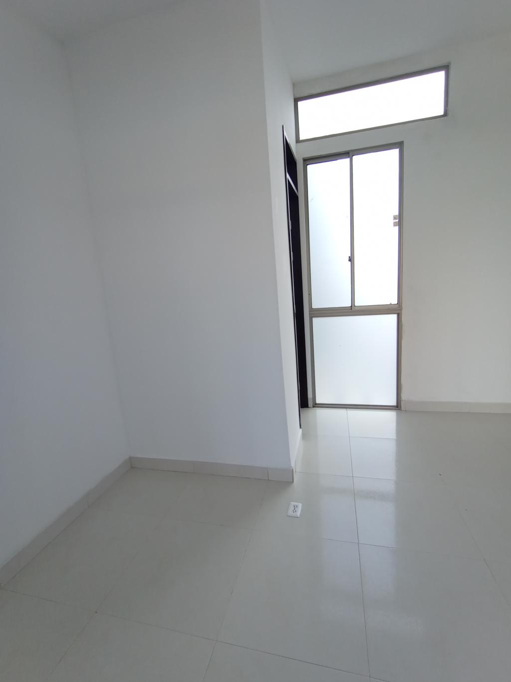 Local En Arriendo - Parques De La Castilla, Jamundí