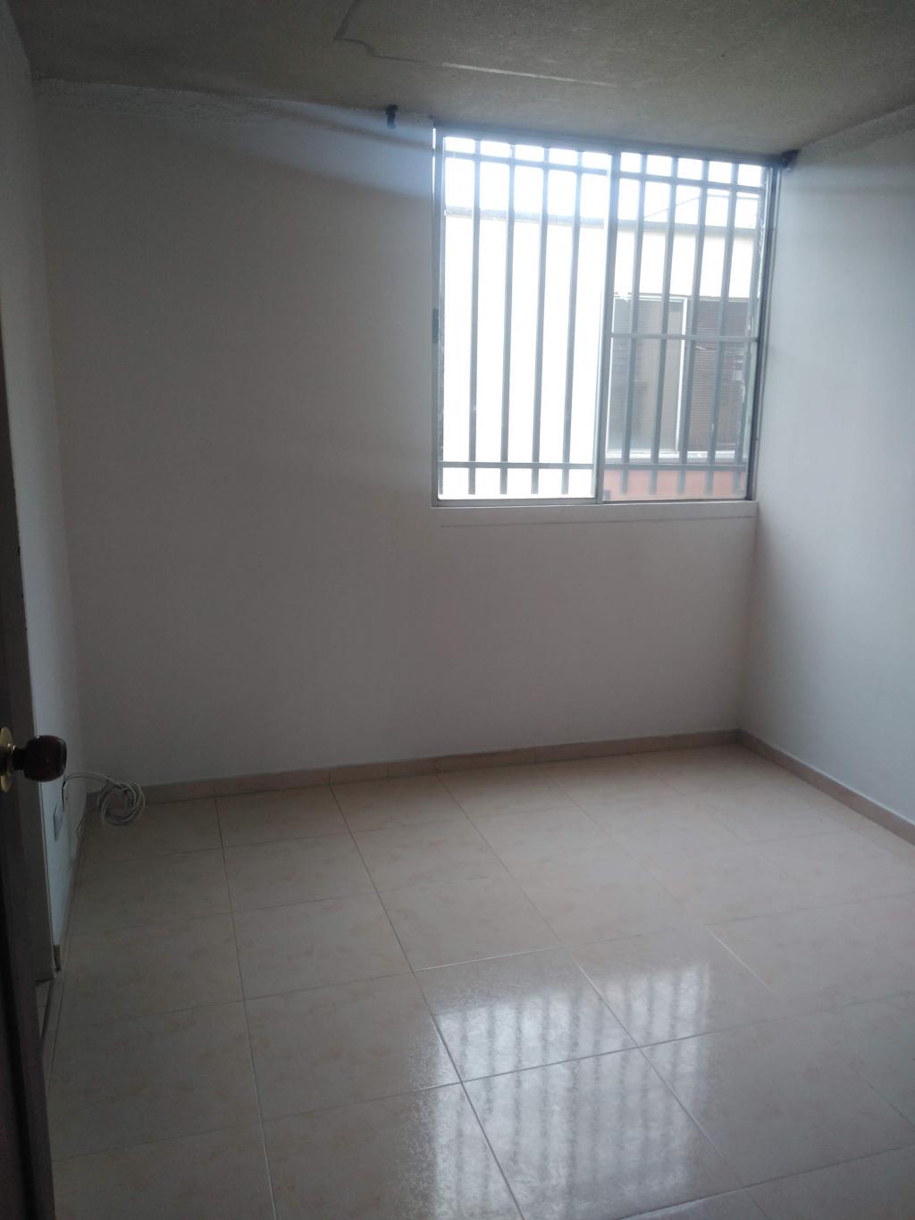 Apartamento En Arriendo - Primero De Mayo, Cali