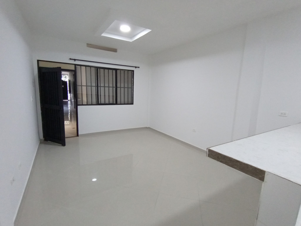 Apartaestudio En Arriendo - La Flora, Cali