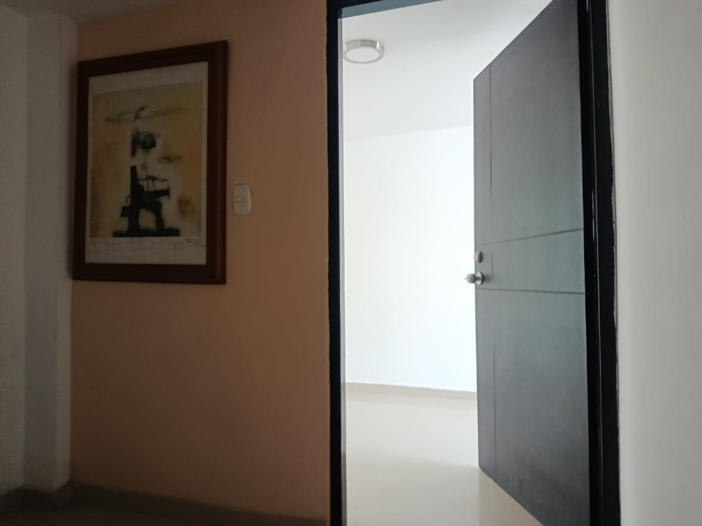 Apartamento En Arriendo - El Bosque, Cali