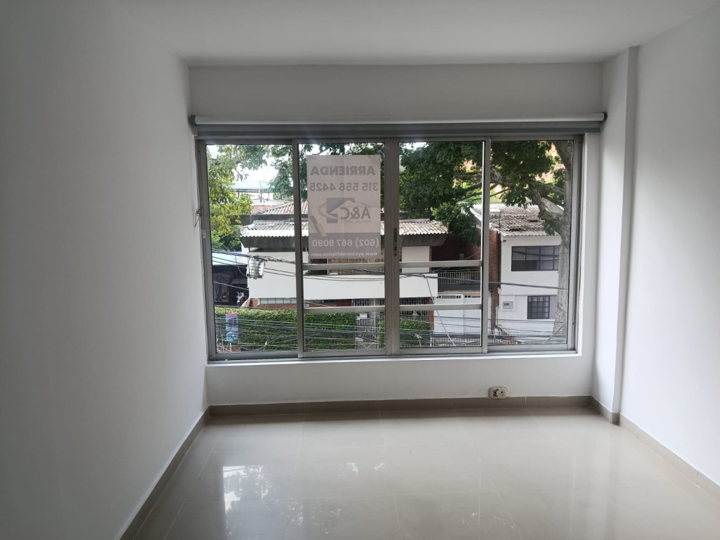 Apartamento En Arriendo - El Bosque, Cali