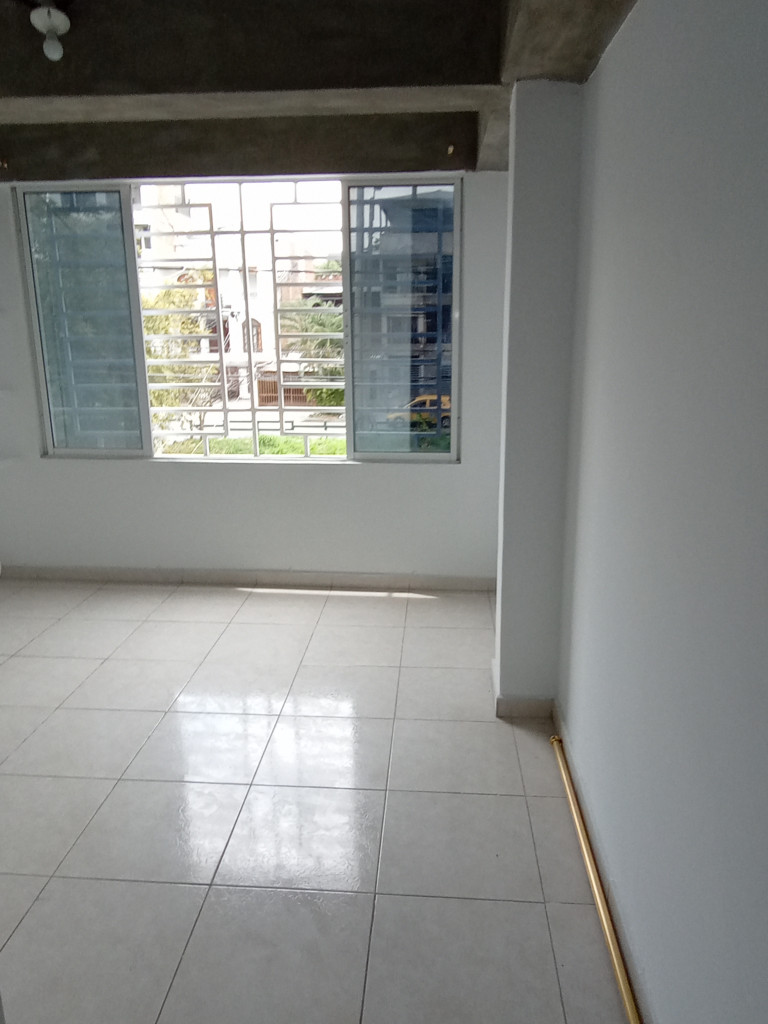 Apartaestudio En Arriendo - Ciudad Modelo, Cali