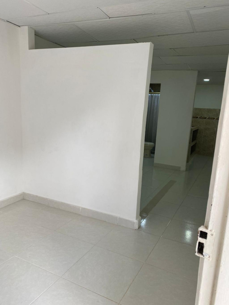 Apartaestudio En Arriendo - Fonaviemcali, Cali