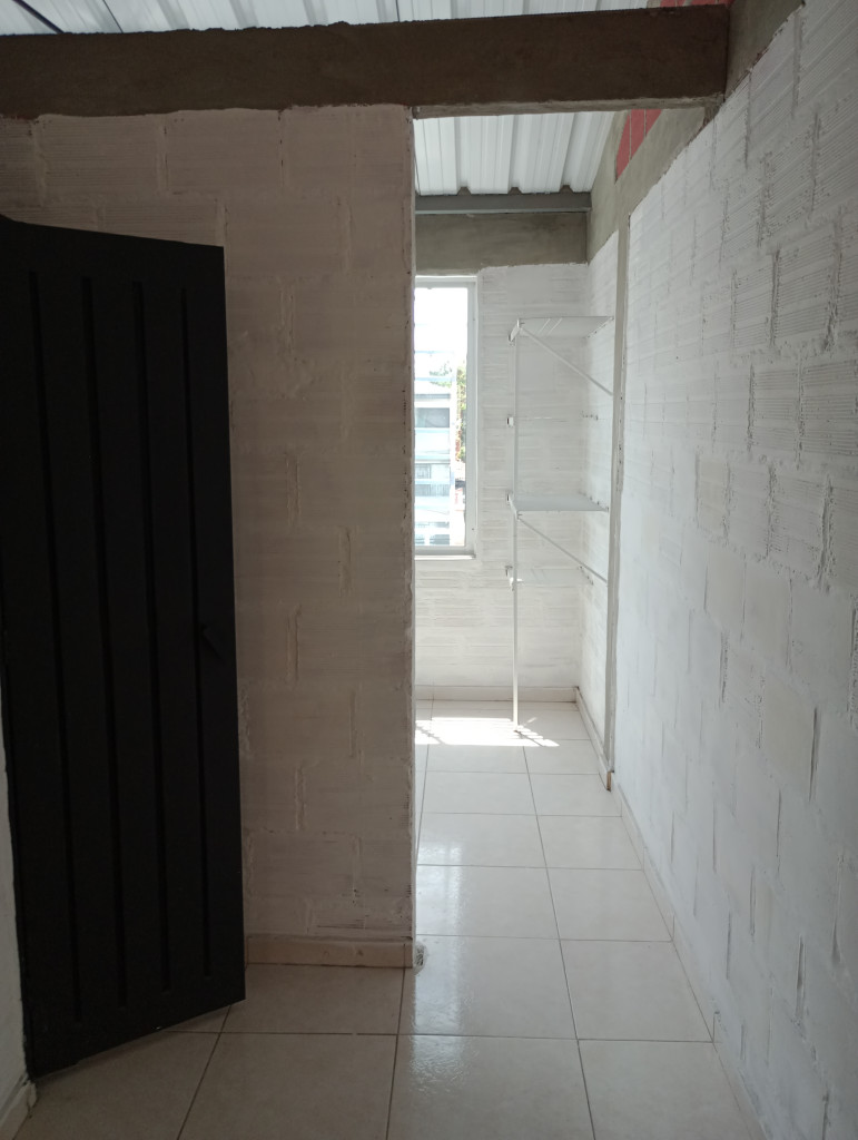 Apartaestudio En Arriendo - Ciudad Modelo, Cali