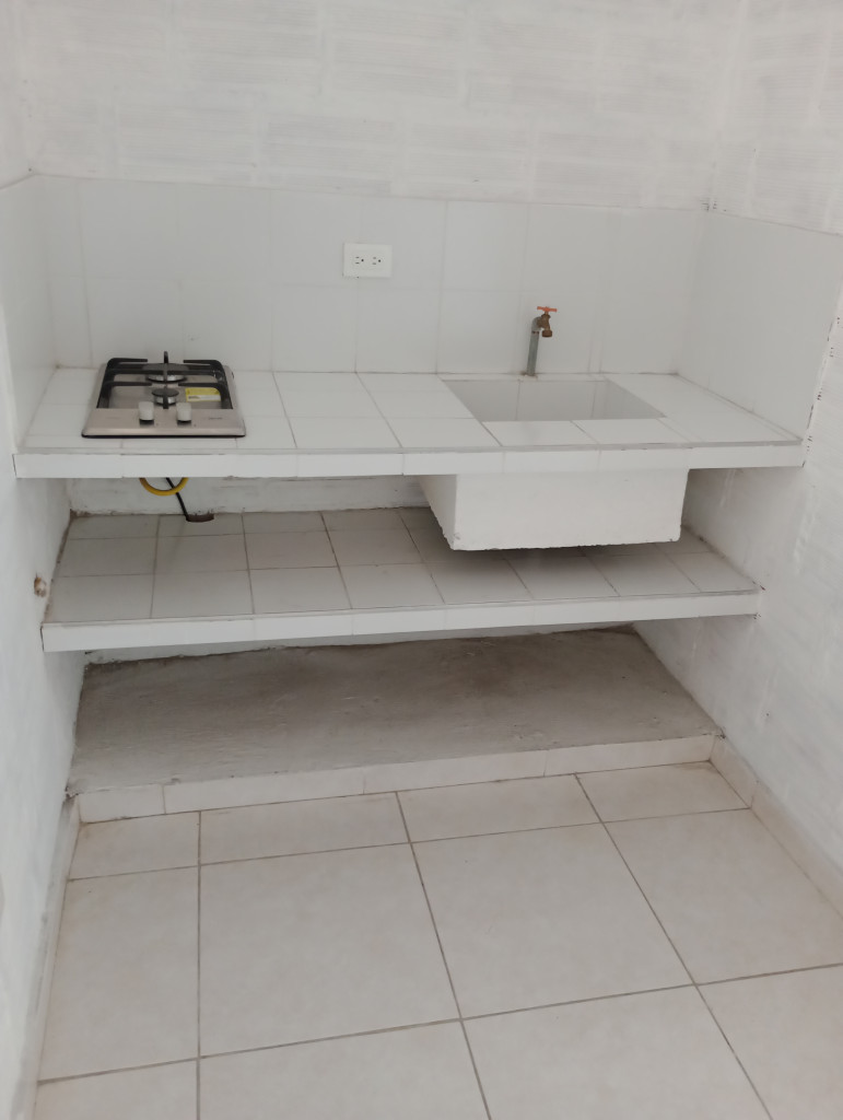 Apartaestudio En Arriendo - Ciudad Modelo, Cali