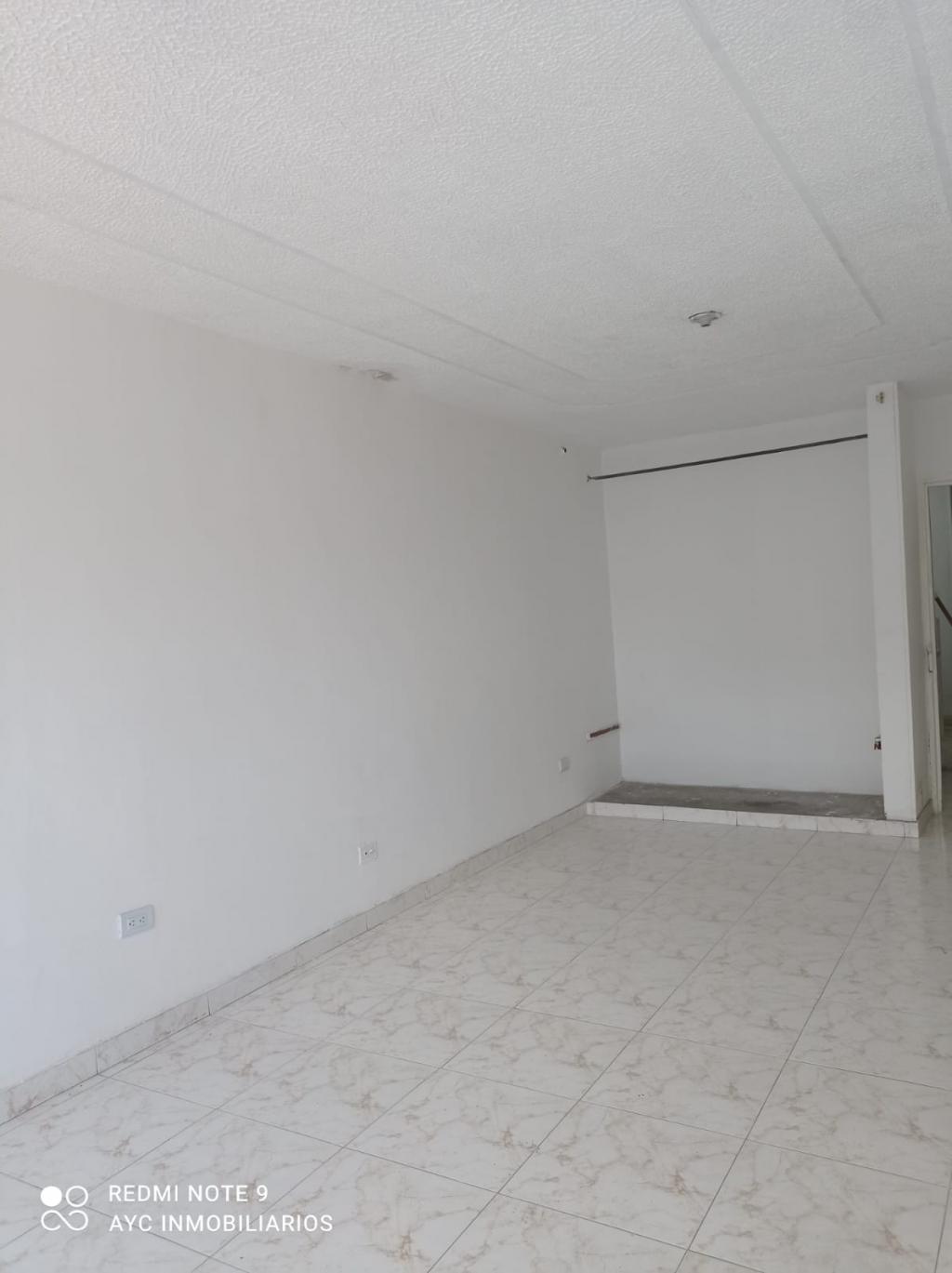 Casa En Arriendo - El Vallado, Cali