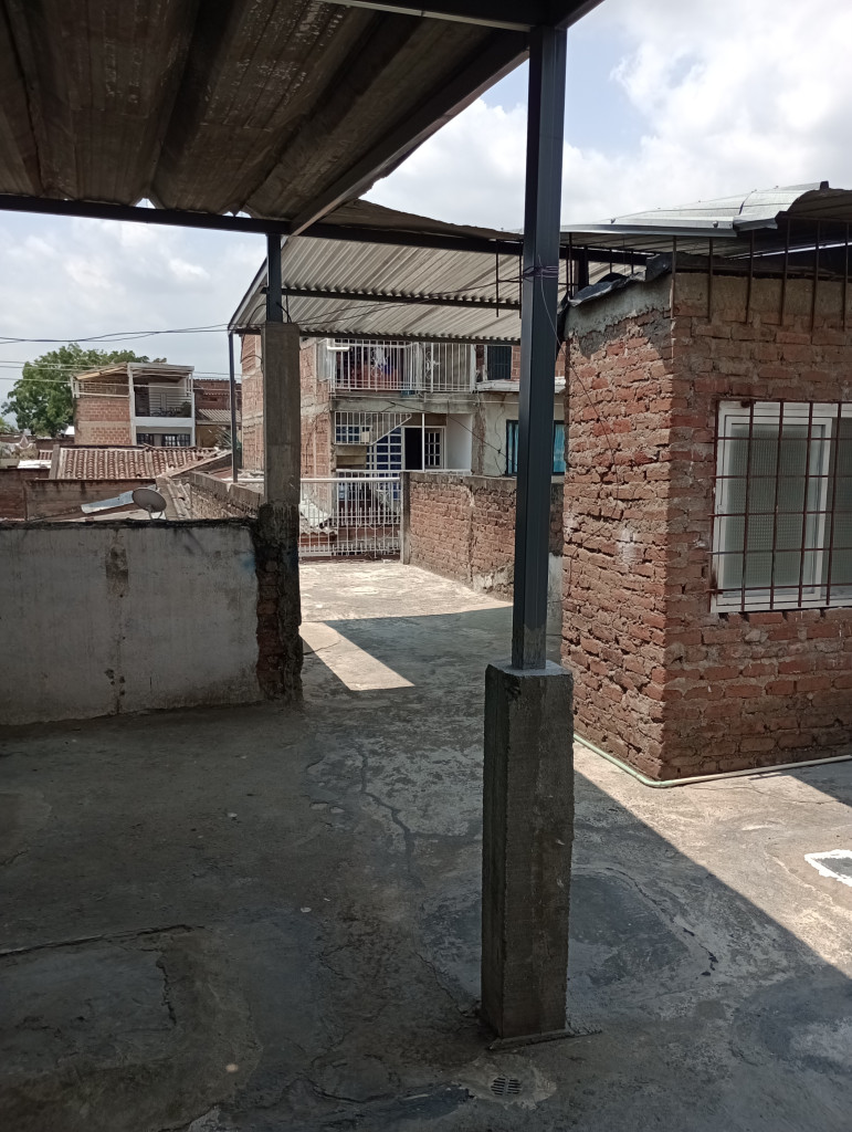 Casa En Arriendo - El Vallado, Cali