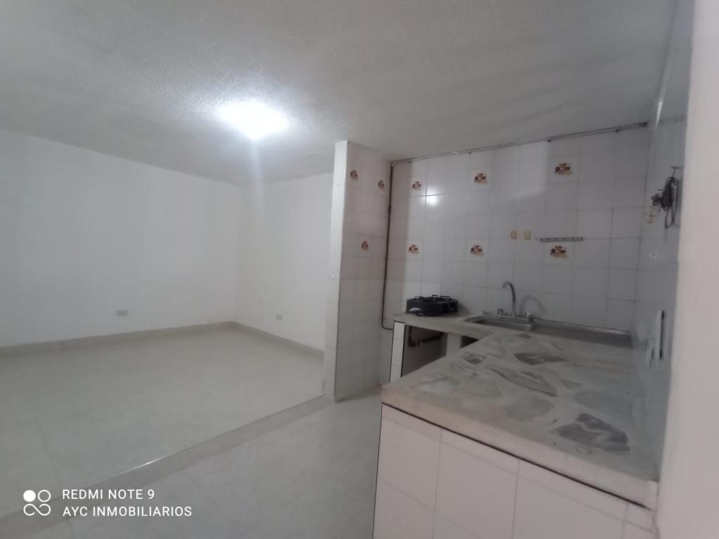 Casa En Arriendo - El Vallado, Cali