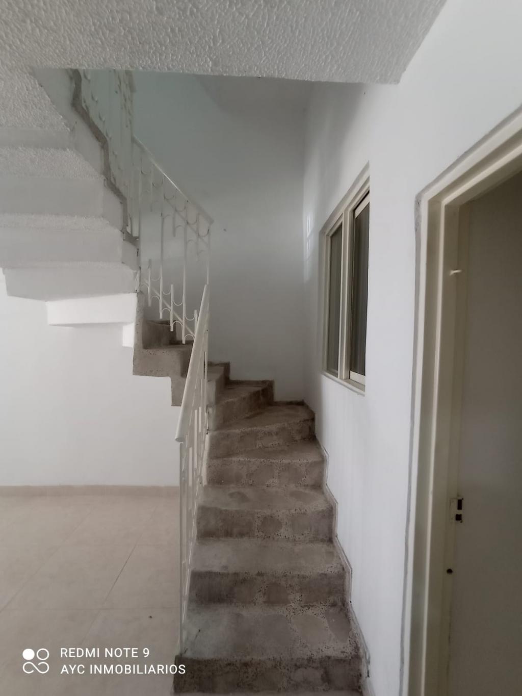 Casa En Arriendo - El Vallado, Cali