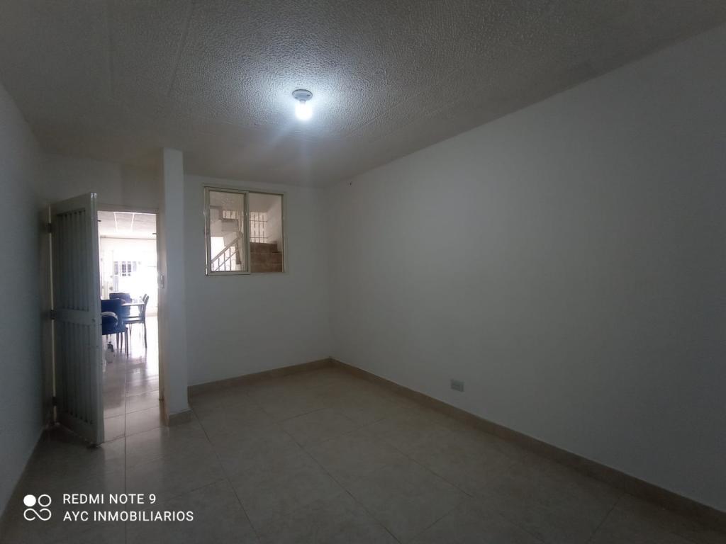 Casa En Arriendo - El Vallado, Cali
