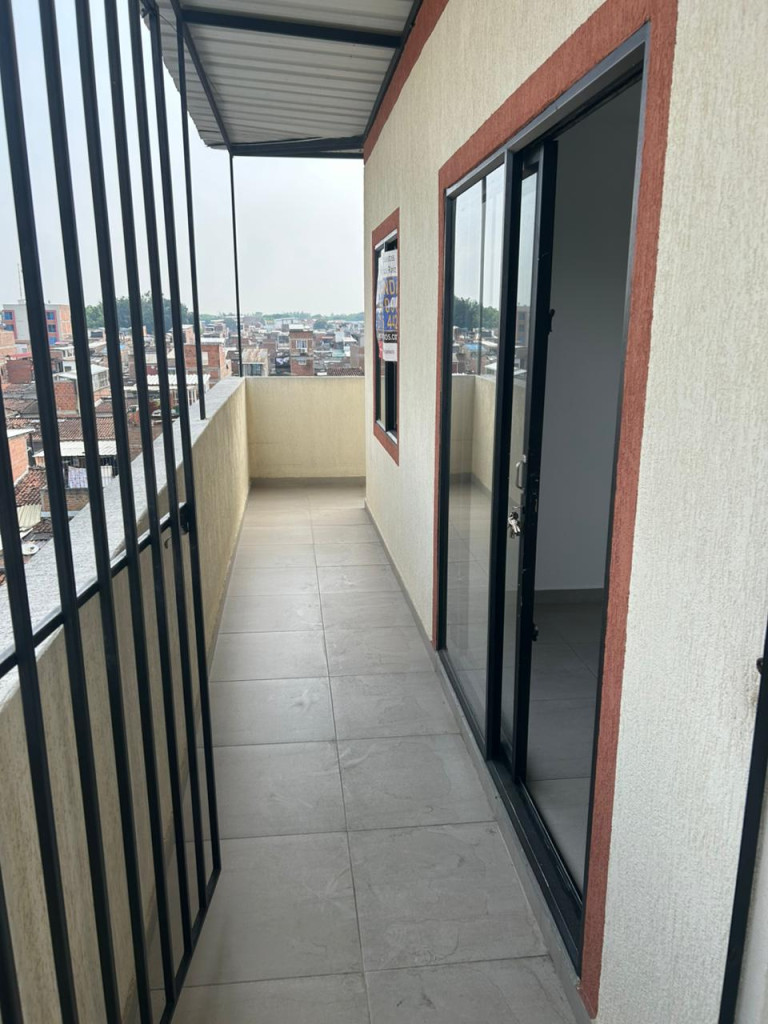 Apartamento En Arriendo - Brisas De Los Alamos, Cali