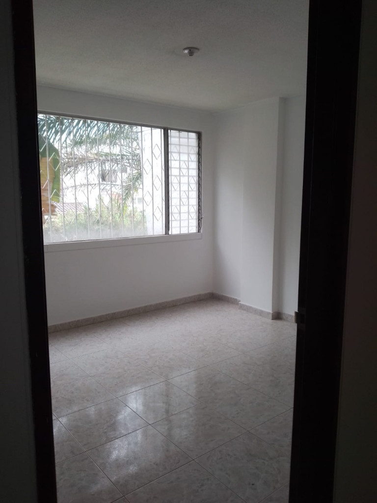 Apartamento En Venta - Capri, Cali