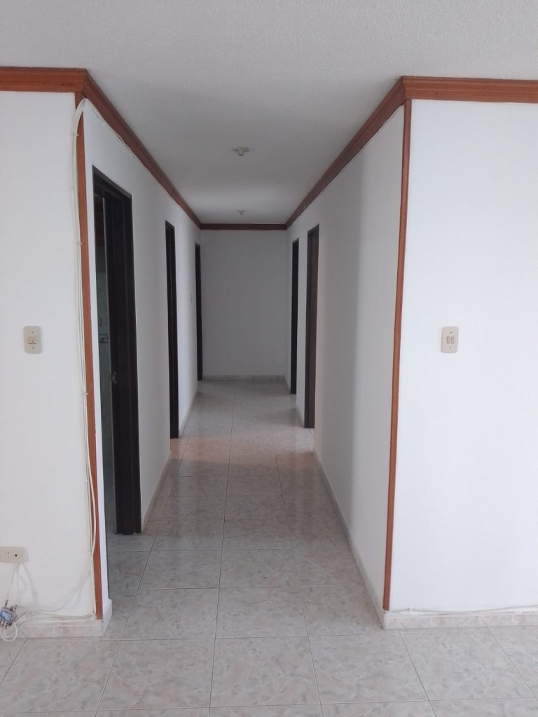 Apartamento En Venta - Capri, Cali