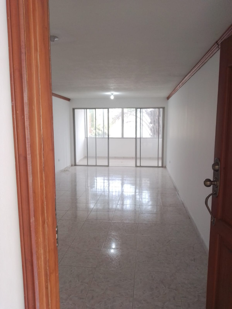 Apartamento En Venta - Capri, Cali