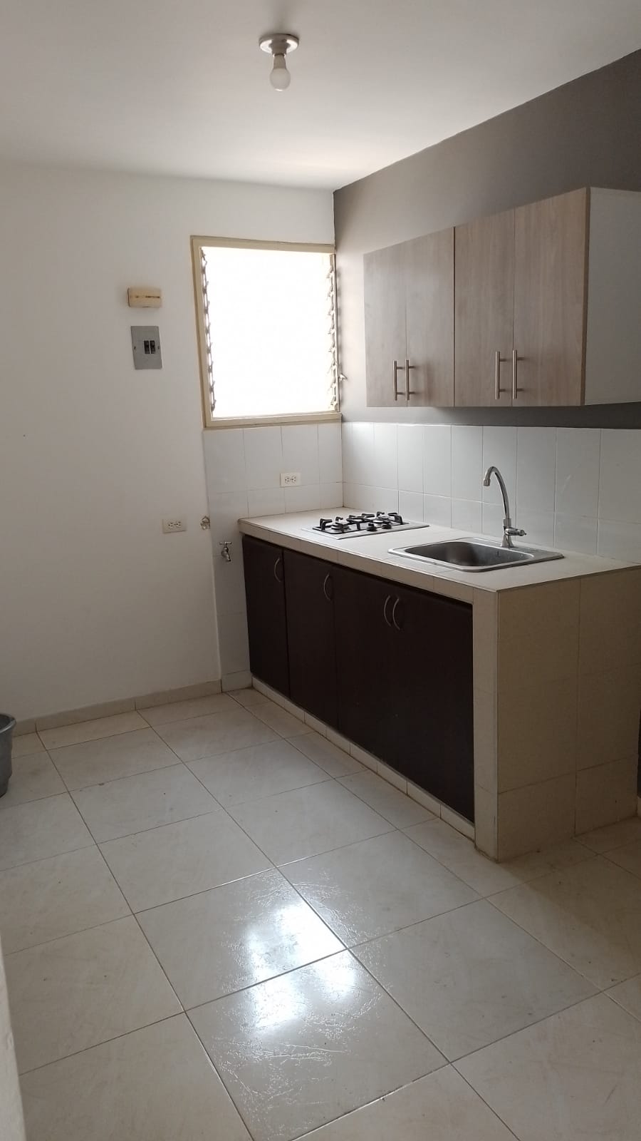 Apartaestudio En Arriendo - Cuarto De Legua - Guadalupe, Cali