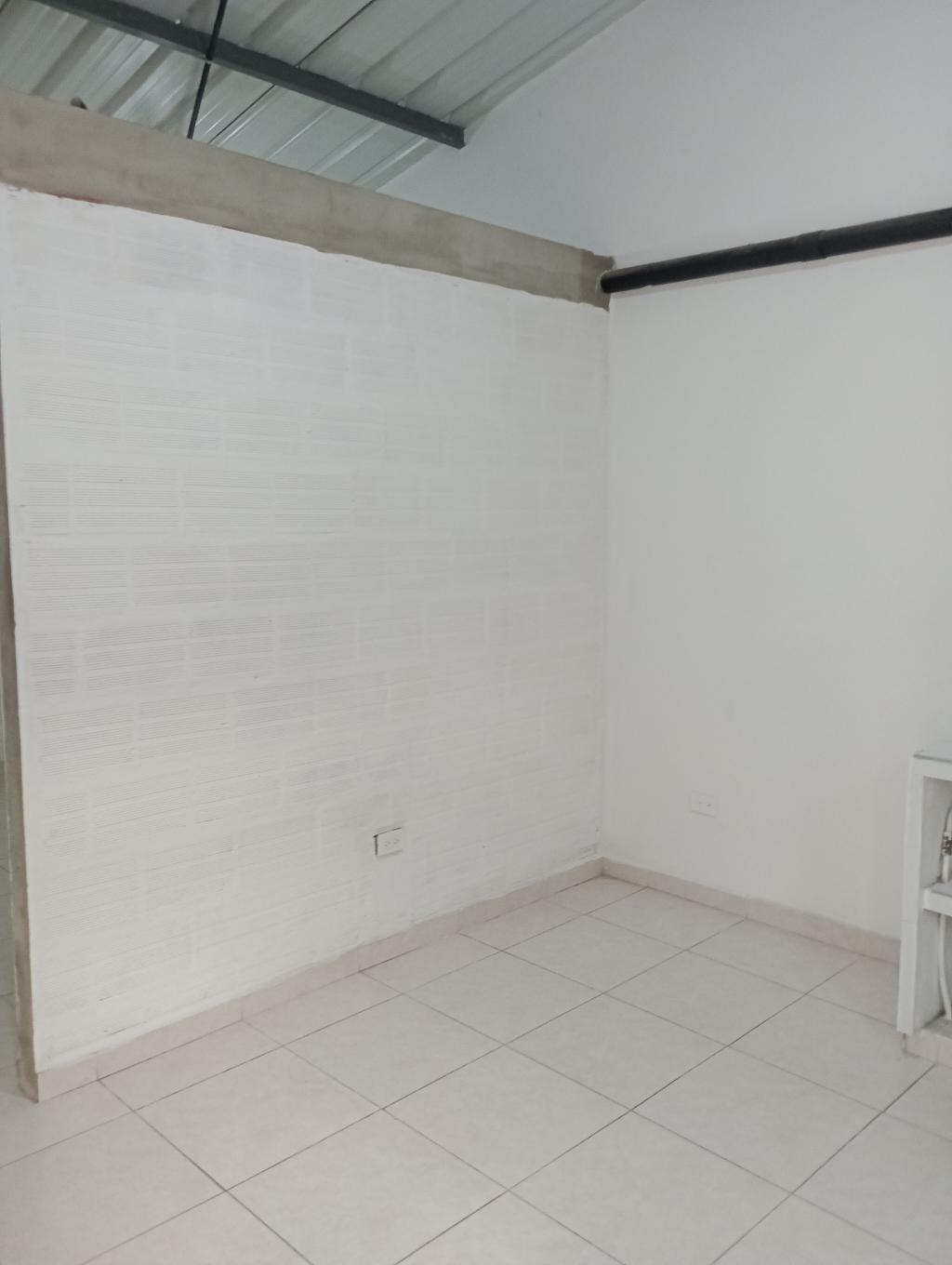 Apartaestudio En Arriendo - Ciudad Modelo, Cali
