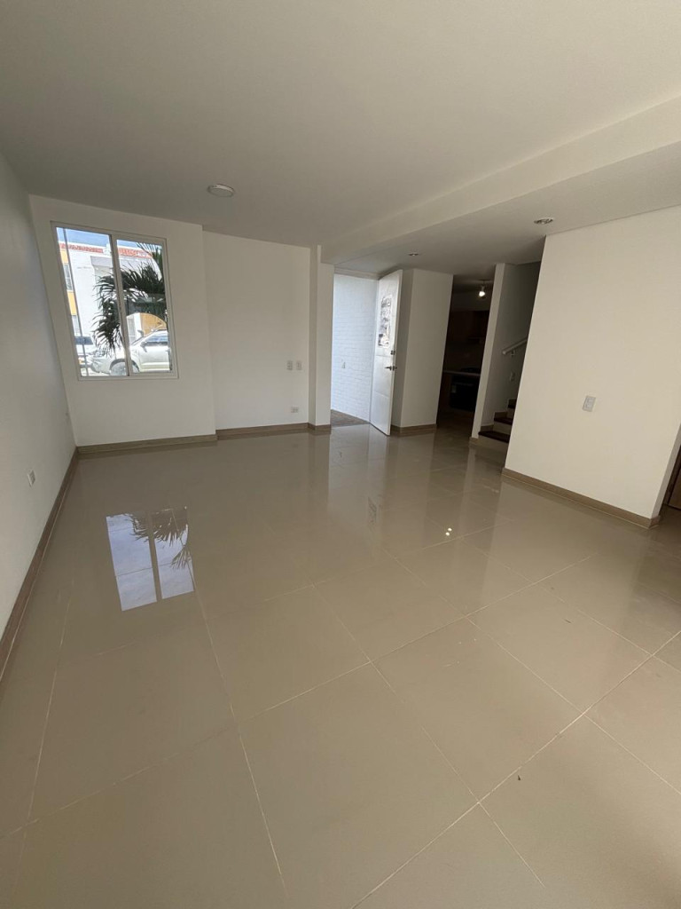 Casa En Arriendo - Ciudad Country, Jamundí