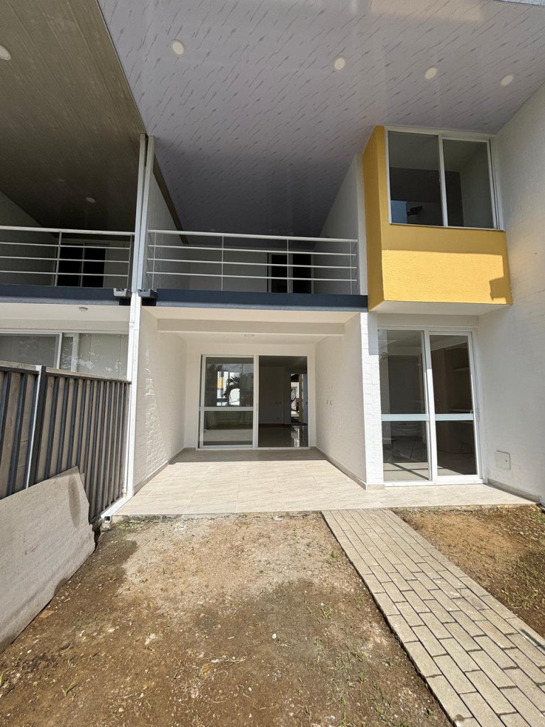 Casa En Arriendo - Ciudad Country, Jamundí