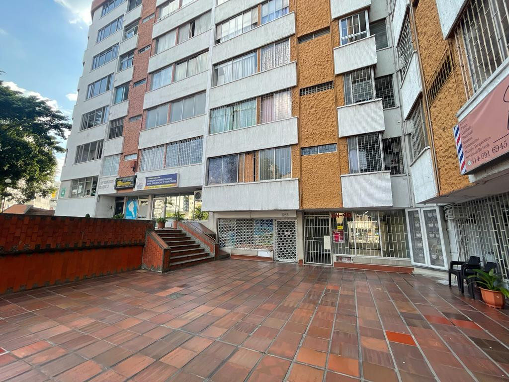 Local En Arriendo - Granada, Cali
