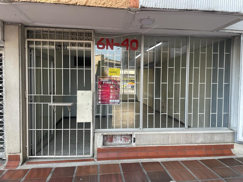 Local En Arriendo - Granada, Cali