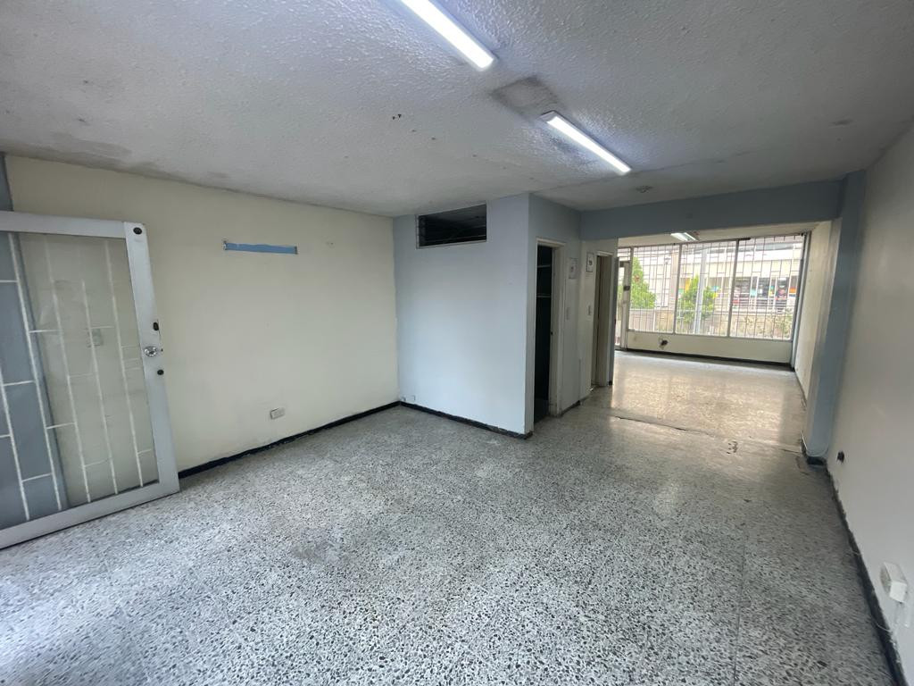 Local En Arriendo - Granada, Cali