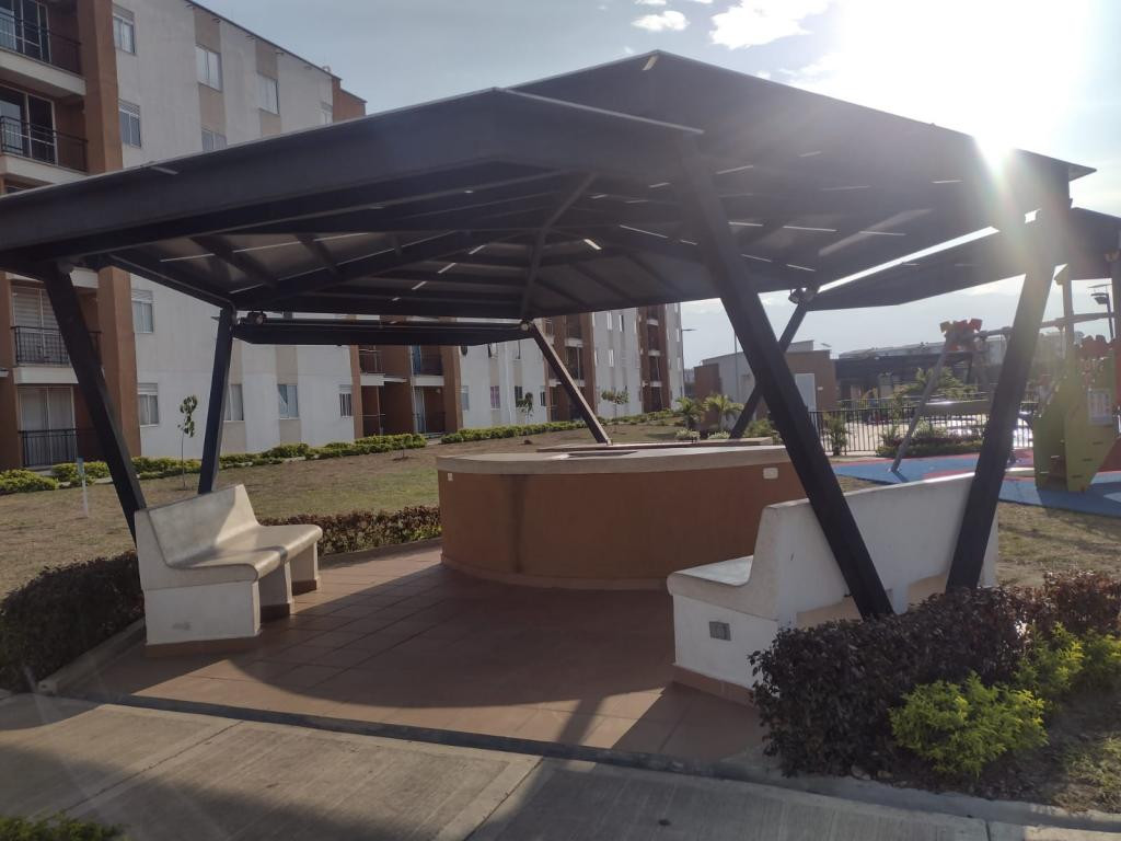 Apartamento En Arriendo - Ciudad Del Valle, Candelaria