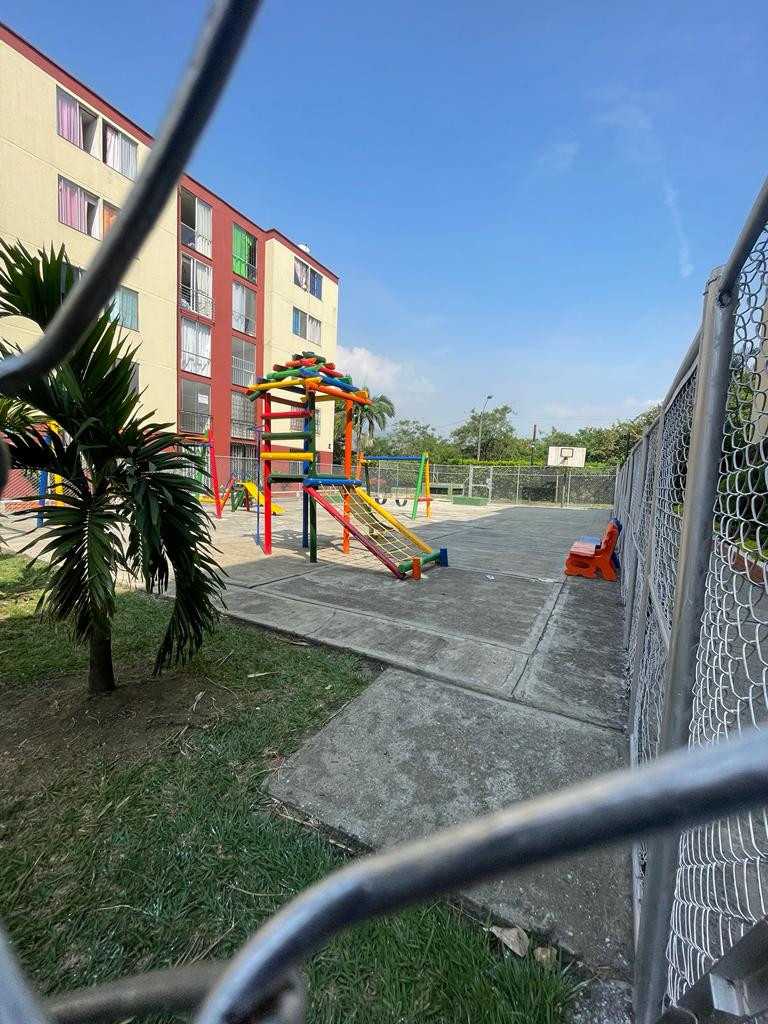 Apartamento En Venta - Brisas De Los Alamos, Cali