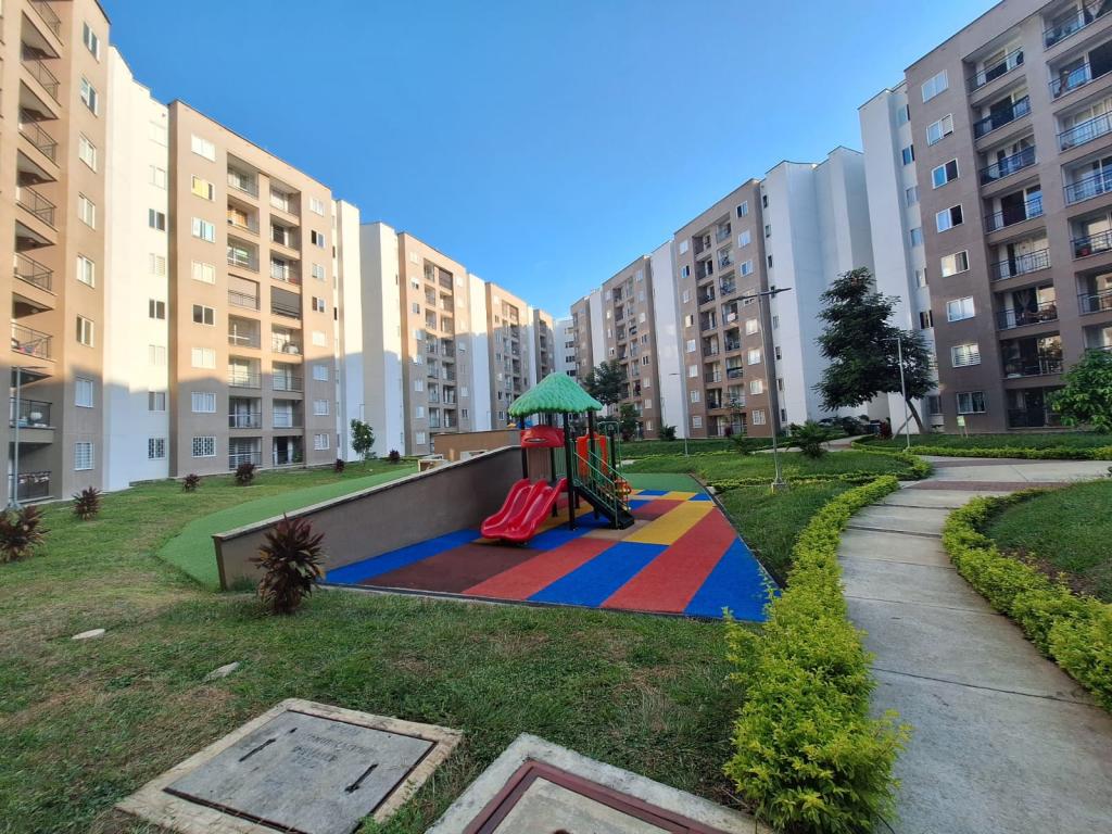 Apartamento En Arriendo - Ciudad Pacífica, Cali