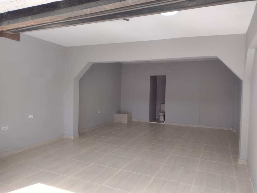 Local En Arriendo - El Diamante, Cali