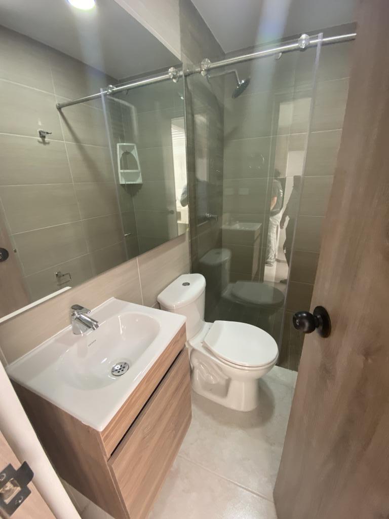 Apartamento En Arriendo - El Limonar, Cali