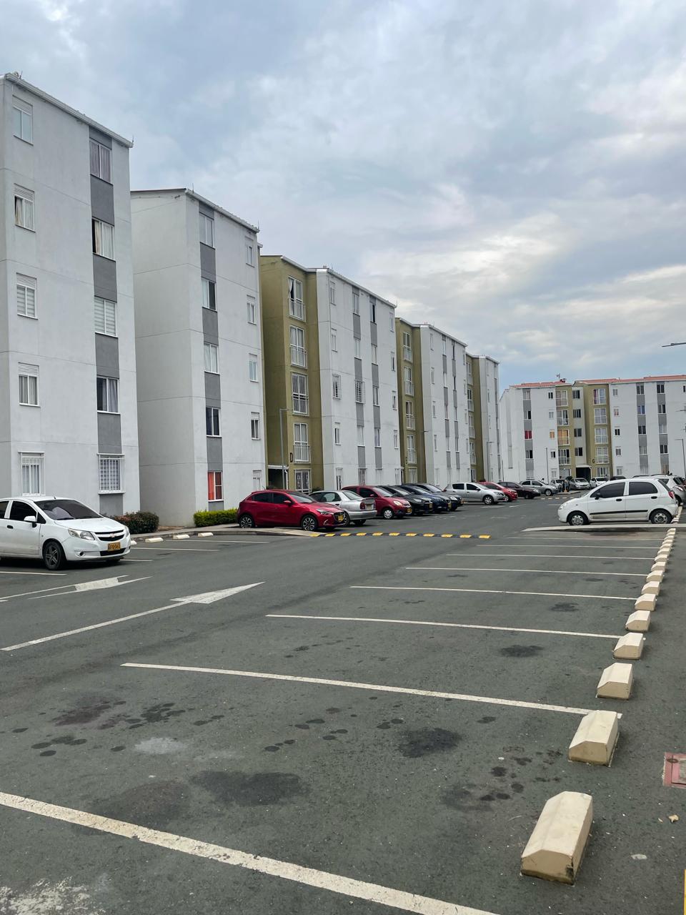 Apartamento En Arriendo - Ciudad Pacífica, Cali