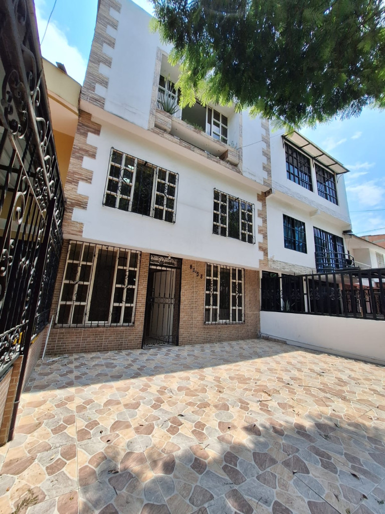 Casa En Arriendo - Caney, Cali